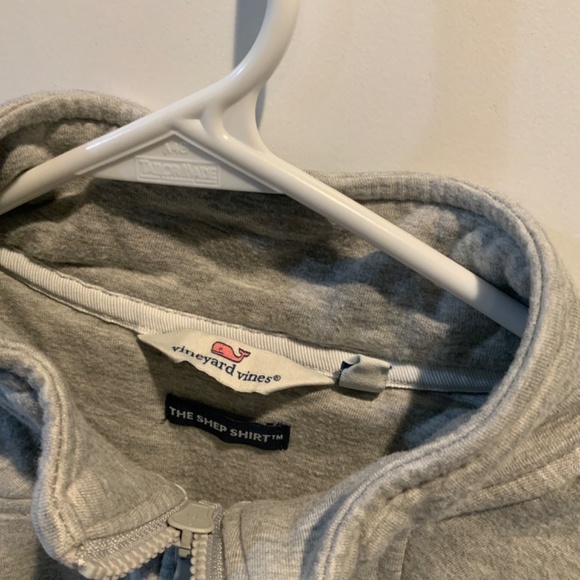 Vineyard Vines 1/4 zip - Picture 3 of 3